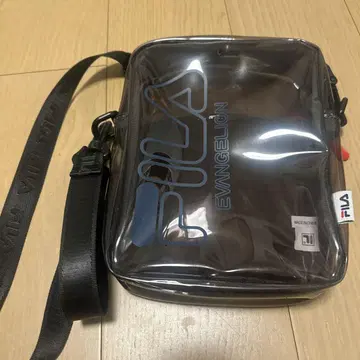 에바 휠라 백