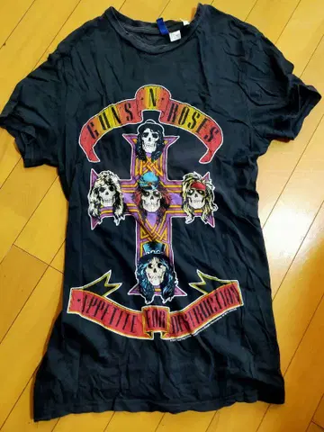 Guns N' Roses 건즈 밴드 티셔츠 S 사이즈