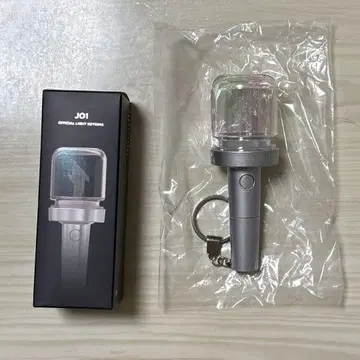 JO1 OFFICIAL LIGHT KEYRING 응원봉 키링