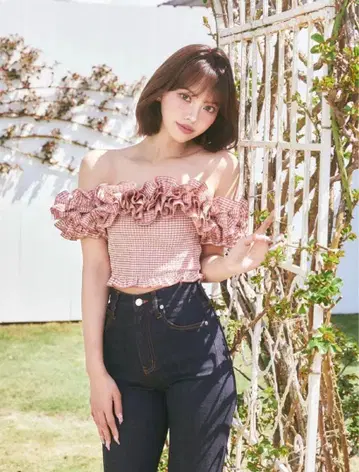 darich 다리치 깅엄 체크 오프 숄더 상의