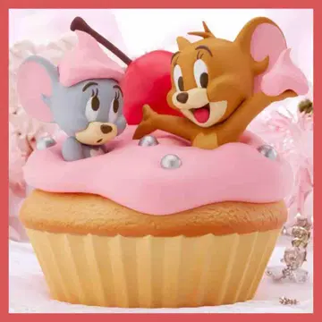 톰과 제리 빅 소프트 비닐 피규어 Sweet Cupcake
