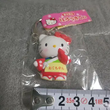 구마모토 한정판 산리오 오테모얀 헬로키티 키링