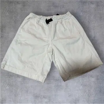 GRAND 아이보리 숏팬츠
