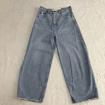 시착만 한 상품 블랙 바이 마우지 와이드 데님 팬츠 데미지 가공
