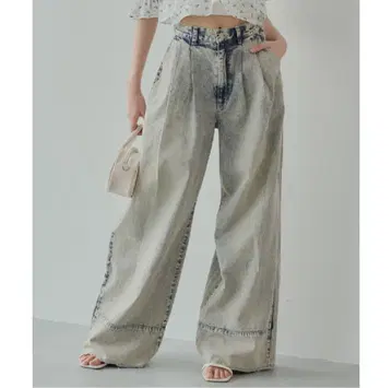 새상품 Chico 치코 턱 디자인 와이드 데님 0