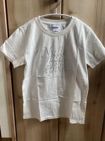 라인스톤 무늬 장미 꽃잎 티셔츠