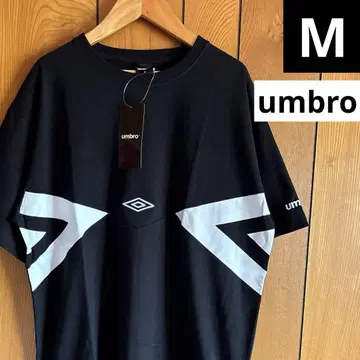 새상품 엄브로 반팔 티셔츠 블랙 M 풋볼