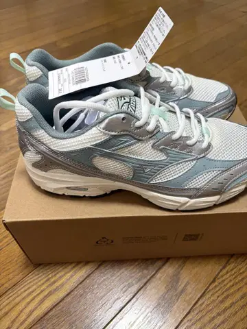 Mizuno 스포츠 슈즈 26.0cm 화이트/그레이