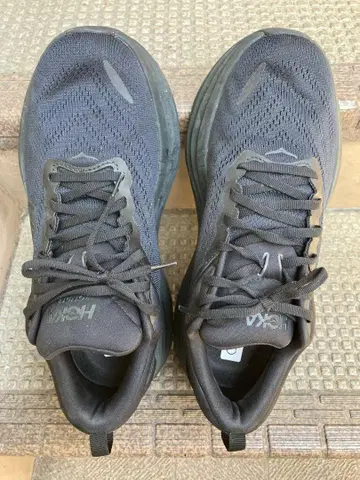 HOKA ONE ONE 본다이 8 WIDE 러닝화