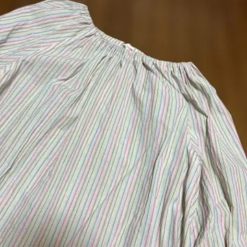 빔즈 블라우스