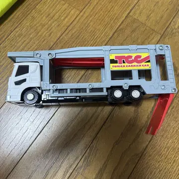 토미카 커리어 카 그레이/빨간색 TOMICA