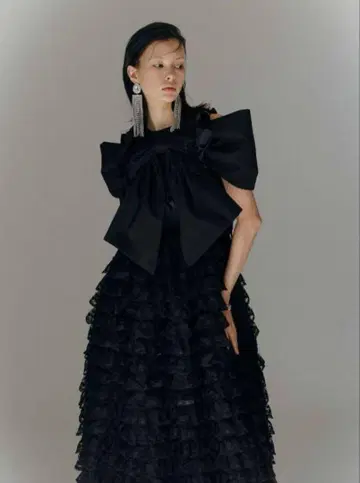 bibiy ANNE RIBBON BLOUSE 블랙