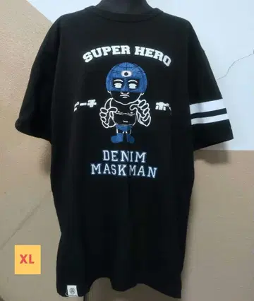 모모타로 청바지 티셔츠