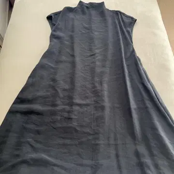 ZARA 자라 블랙 슬리브리스 롱 원피스