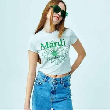 마르디 메크르디 크롭 티셔츠 플라워 마르디 새상품급