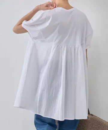 BEARDSLEY 코쿤 슬리브 콤비 개더 튜닉 새상품급