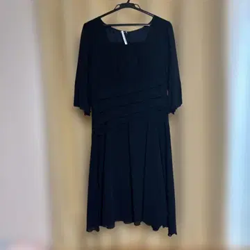 네이비 플레어 슬리브 드레스