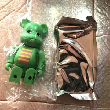 메디콤토이 BE@RBRICK 베어브릭 100% 가챠핑