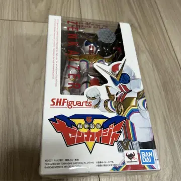 S.H.Figuarts 젠카이저