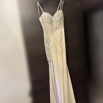 비즈 자수 베이지 슬립 드레스