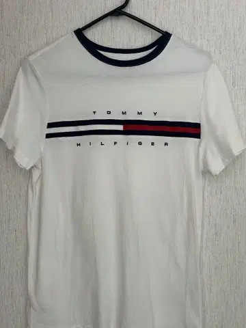 타미힐피거 티셔츠