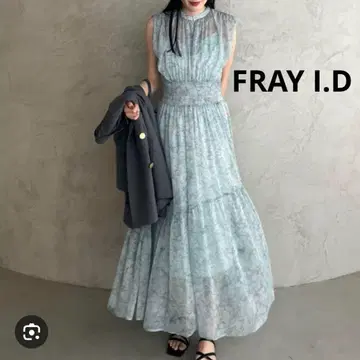 FRAY I.D 라인 아트 셔링 원피스 M 민트