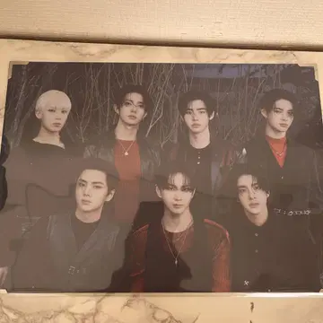 ENHYPEN WALK THE LINE 프리미엄 사진