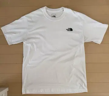 THE NORTH FACE 화이트 티셔츠