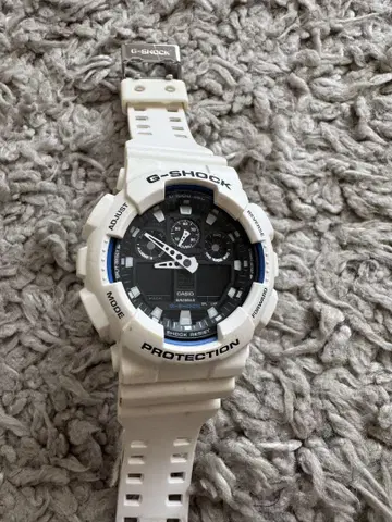 G-SHOCK 화이트 디지털/아날로그
