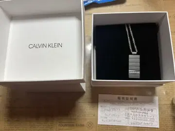 CALVIN KLEIN 플레이트 목걸이 블랙&실버