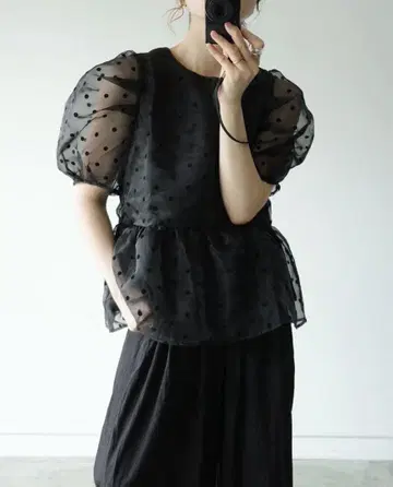 merci campa 시어 도트 퍼프 튤 블라우스