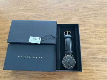 DANIEL WELLINGTON 아날로그 시계 블랙