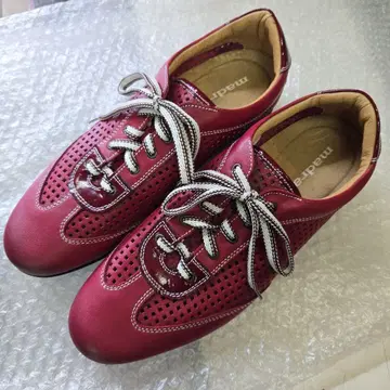새상품급 마드라스 레이스업 가죽 스니커즈 24.5cm