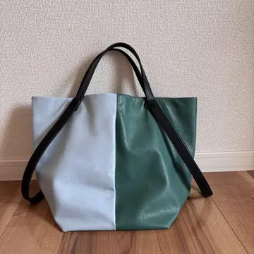 캠퍼 바이컬러 가죽 토트백