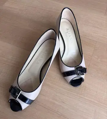 Diana 다이애나 오픈토 펌프스 24cm EE
