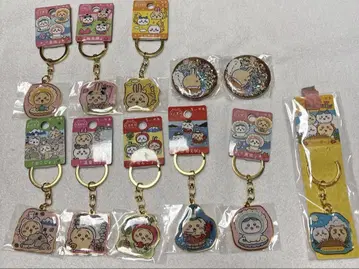 지역 치이카와 8종 + 마지카루 치이카와 캔뱃지