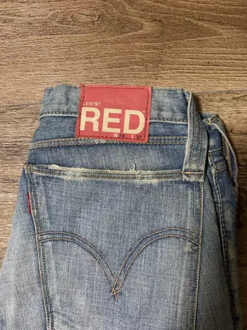 LEVI'S RED 부츠 컷 데님 W28 L32