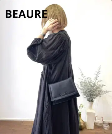 BEAURE 뷰레 카우 가죽 본딩 플랩 숄더백 블랙