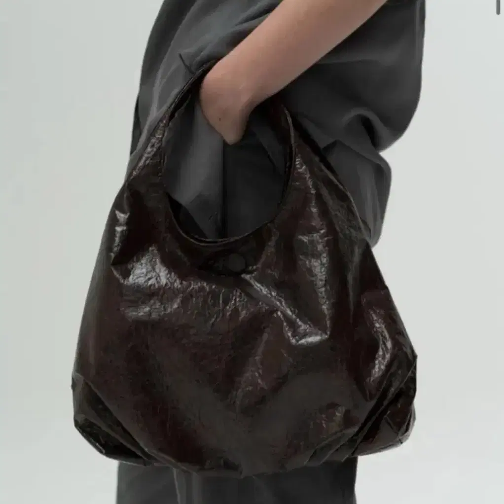 AMOMENTO　　DENIM CUBE BAG MUSINSA | AMOMENTO DENIM CUBE BAG (2COLORS)