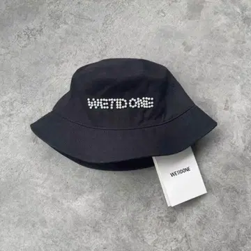 we11done 블랙 버킷 햇