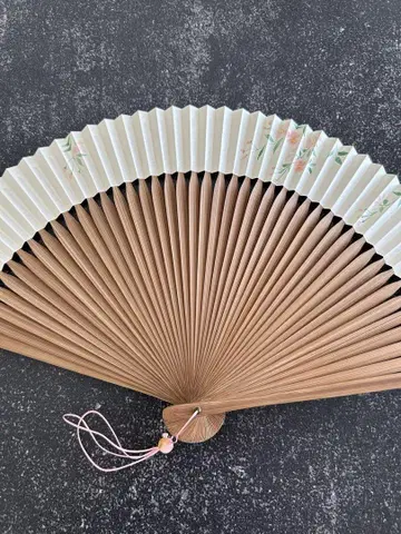 꽃무늬 베이지 화이트 부채