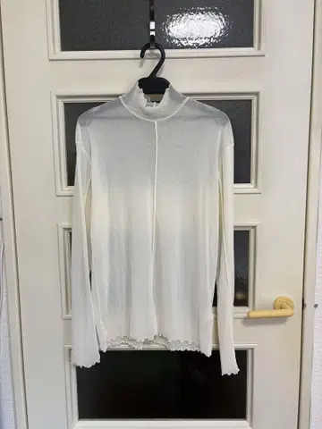 mint designs/플로키 프린트 시어 탑