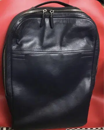 네이비 블루 가죽 백팩