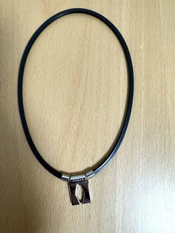 앵글 목걸이 M 사이즈 (45cm)