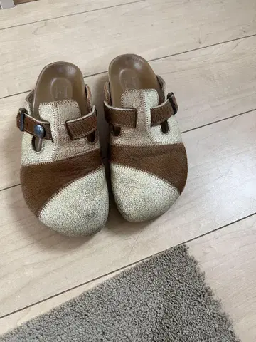 BIRKENSTOCK Heidi Klum 샌들