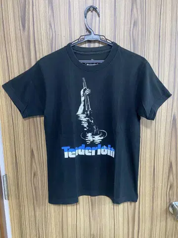텐더 로인 티셔츠