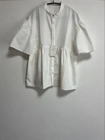 유나이티드 애로우즈 반팔 플레어 셔츠