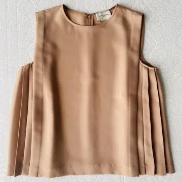 UNITED ARROWS UBCS 사이드 플리츠 블라우스