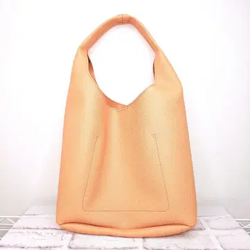 오렌지 합성 피혁 토트백