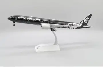 뉴질랜드 항공 B777-300ER 1:200 모형